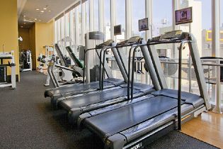 手軽に楽しめて効果抜群の有酸素運動!