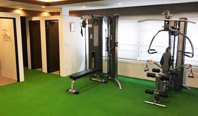 池袋西口店の女性専用のセミプライベートトレーニング