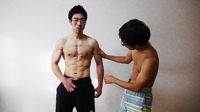 兄弟なのか疑問を感じる体