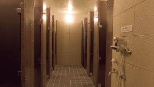 清潔で使いやすいシャワールーム