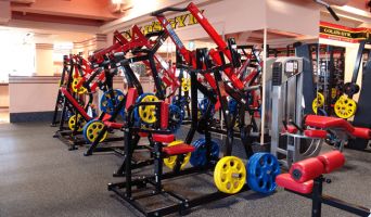 ゴールドジム 梅田大阪 (OPEN 24 HOURS)