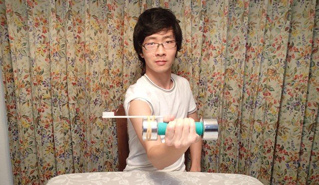 巻きつけるだけ！手軽につくれます。しかもなんかかっこいいです。

