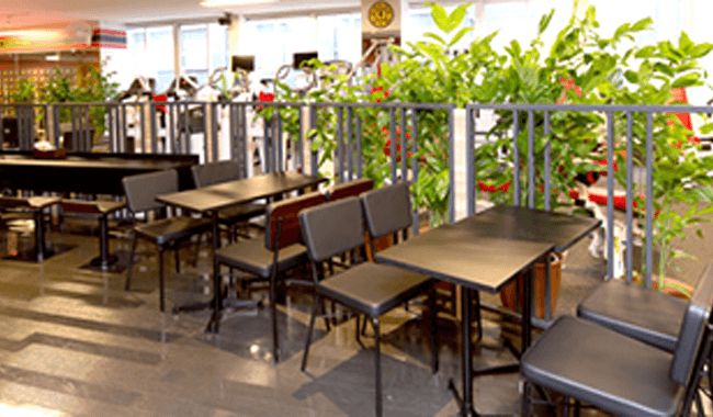 ラウンジ LOUNGE