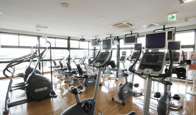 アスレチックジム