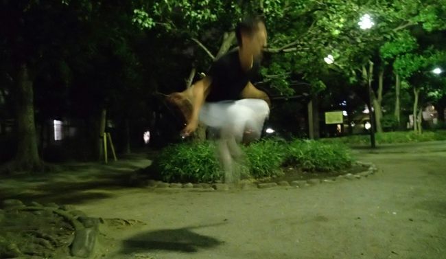 縄跳びのMETsも高いです。
毎分120～160ステップでMETs12.3！
現実的には毎分100ステップ未満両足跳び8.8。

