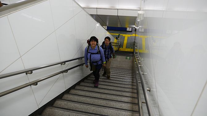 まだスタートは余裕の表情です