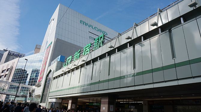 皆さんご存知、駅です
