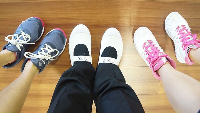スポーツクラブ&スパ ルネサンス 亀戸24::靴だけは履き替えた(レンタルの靴もあるそうです!)