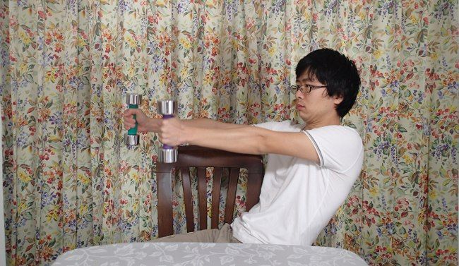 手に持って耐える！

