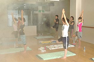 ホットヨガスタジオ導入しております。