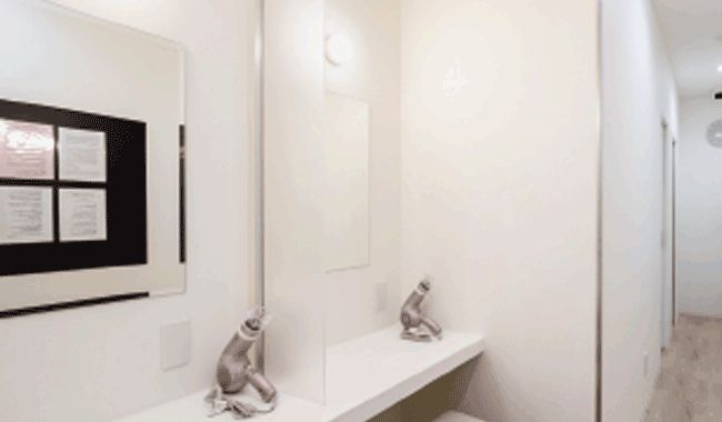 更衣室、シャワー