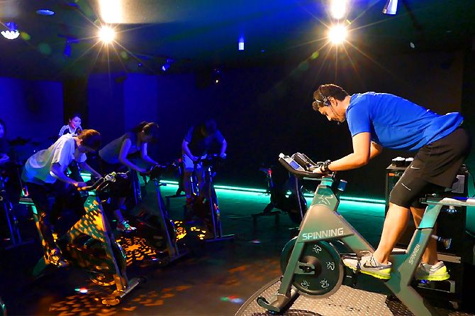 東急スポーツオアシス南越谷店::ストレッチを行いトレーニング終了