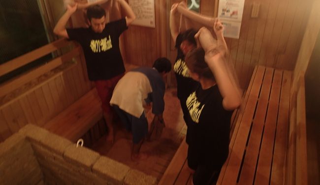 「あっちーーーー!!!」