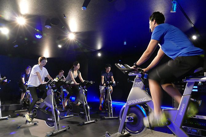 東急スポーツオアシス南越谷店::音楽の合間に片山マネージャーが声をかけてくれるのでモチベーションも上がります