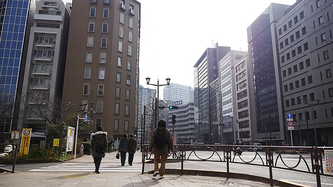 街並みを見ながら歩くのは気持ちがいい！