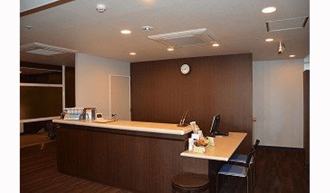 エントランス・フロント