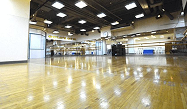スタジオ STUDIO
