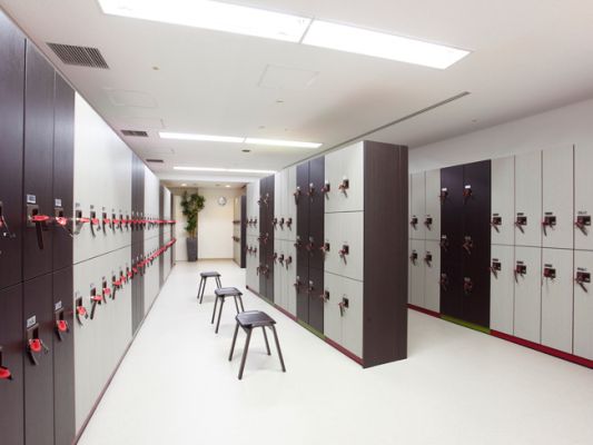 ロッカールーム