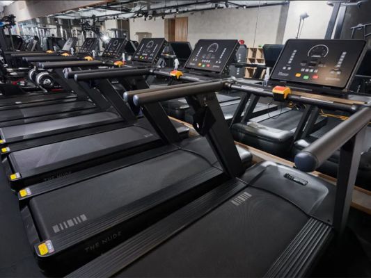 あなたの身体を美しく鍛える設備/トレーニングエリア