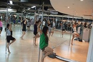 Eye Candy アイキャンディ 渋谷スタジオ 料金 プログラム 口コミ 評判 Fitsearch Eye Candy アイキャンディ 渋谷スタジオ 料金 プログラム 口コミ 評判 Fitsearch