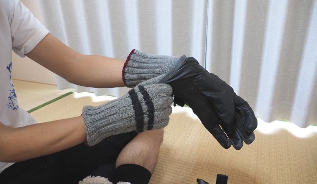 重ね着しすぎで、服を着るのも力技になっています。