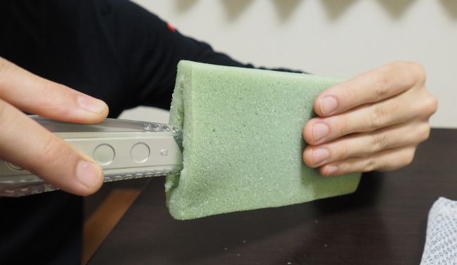 ガッツリと切り込みを入れます。

