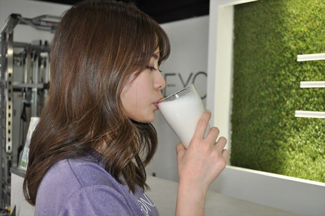 BEYOND(ビヨンド)ジム 川崎店::運動後45分以内という、プロテイン摂取のゴールデンタイムにしっかりと栄養補給ができます。