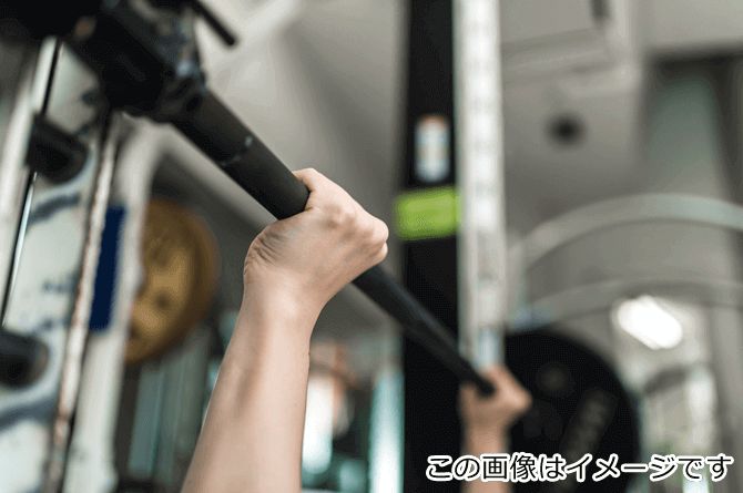 マシンとフリーウェイトで筋肉アップを図っています（30代男性）