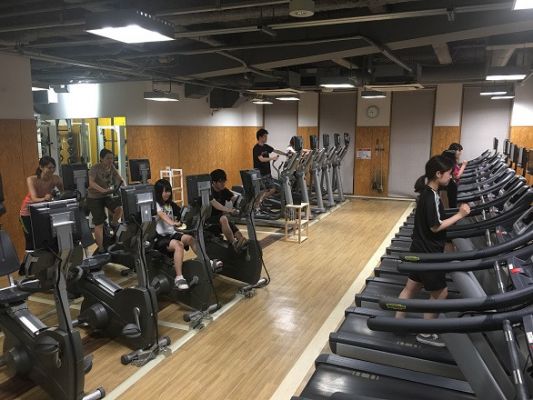 【ジムエリア】有酸素エリア