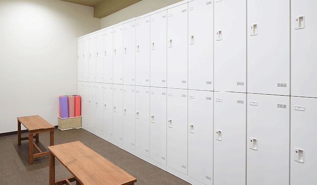 ロッカールーム