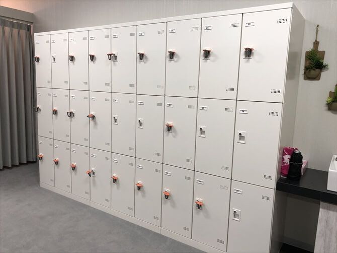 【非公開　2024/12/6】アルペンクイックフィットネスままともプラザ町田::鍵のかかるロッカーも完備。