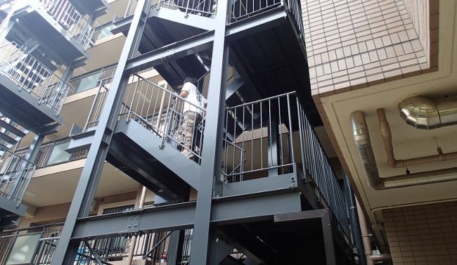 ほんとに地味な運動です。写真にバリエーションをつけたくてもつけられません。

