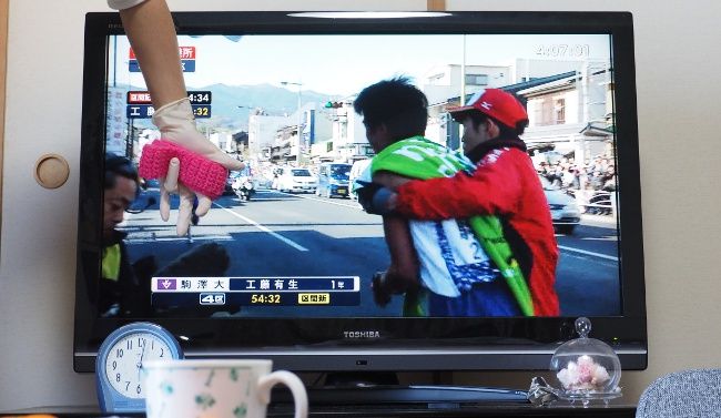 「あいつならきっとやってくれる…！」とタスキを渡した選手が思いそうな後姿です。

