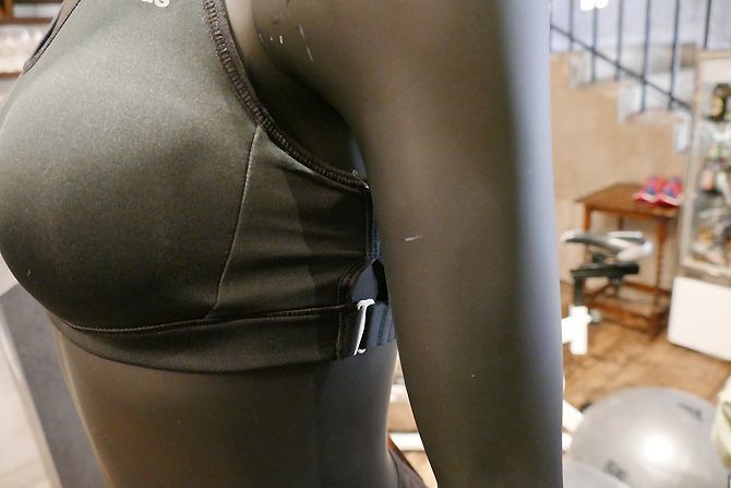 ワークアウトにばっちりブラ