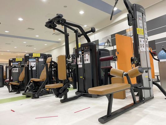 マシンジム　ウエイトマシン