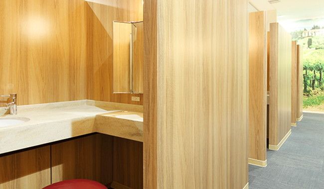 パウダールーム