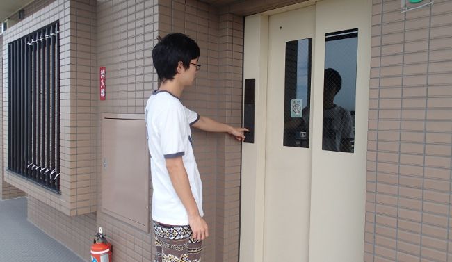 この数十秒のエレベータータイムがいい感じに息をととのえてくれます。

